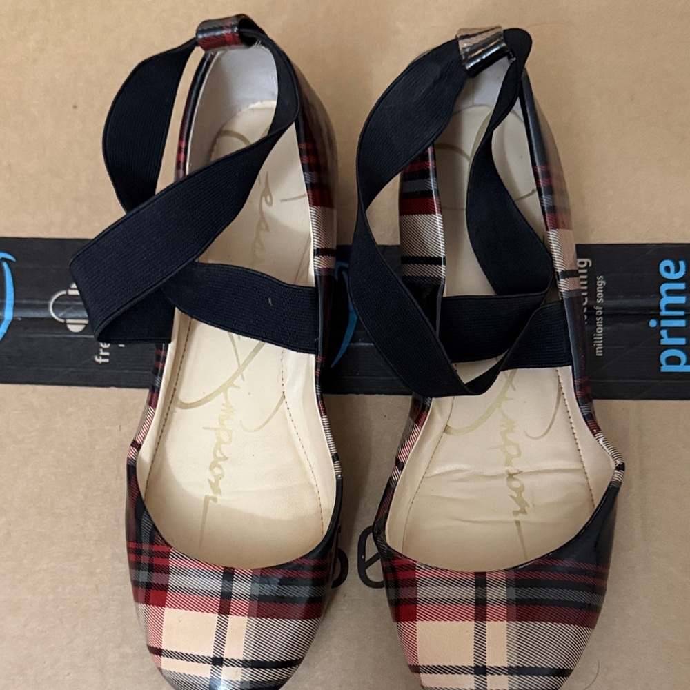 Plaid Women's Shoes with Black Straps